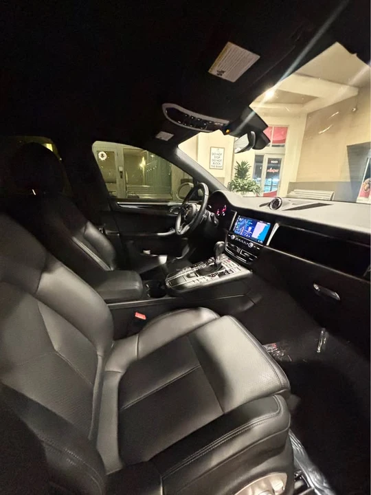 2019 Porsche Macan - Image 5 of 7