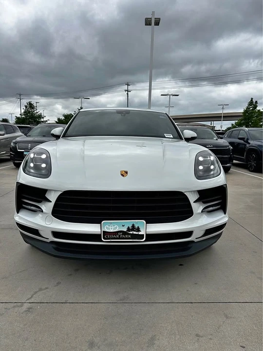 2019 Porsche Macan - Image 2 of 13