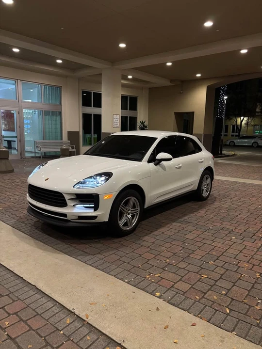 2019 Porsche Macan - Image 4 of 7