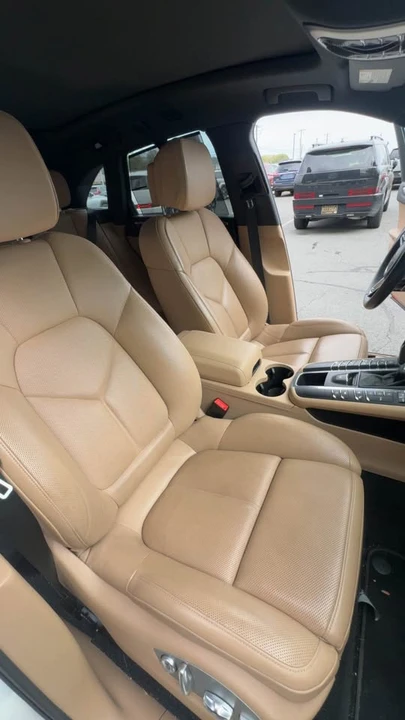 2019 Porsche Macan - Image 4 of 8