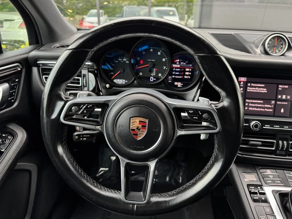 2019 Porsche Macan - Image 15 of 20