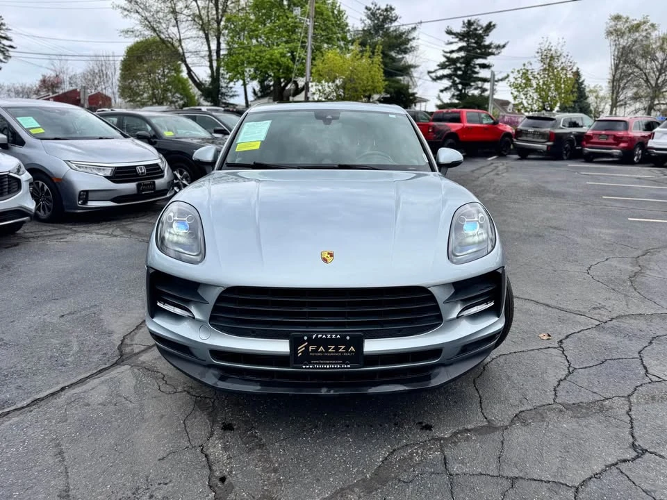 2019 Porsche Macan - Image 2 of 17