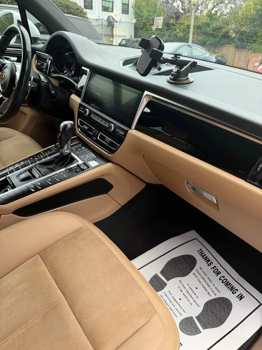 2019 Porsche Macan - Image 3 of 14