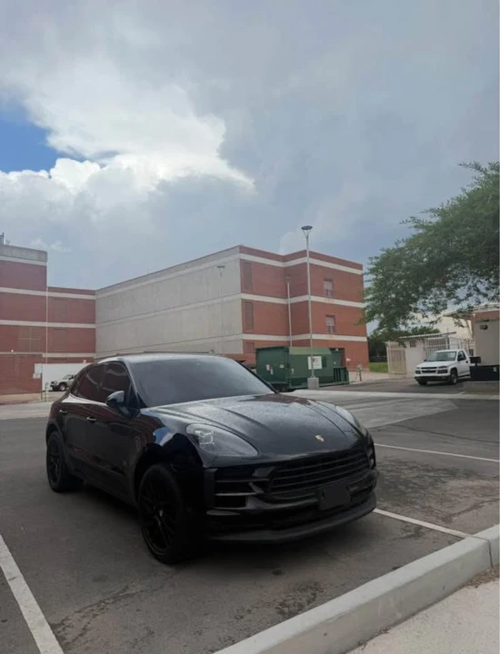 2019 Porsche Macan - Image 2 of 9