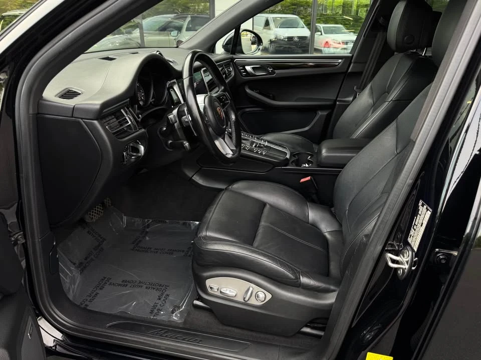 2019 Porsche Macan - Image 8 of 20