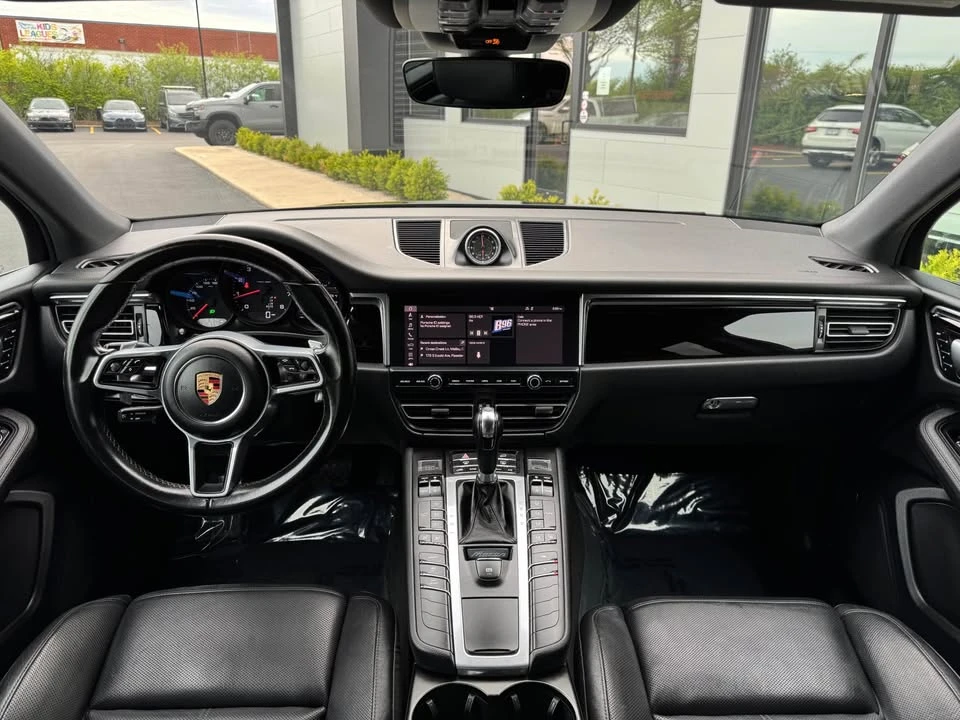2019 Porsche Macan - Image 14 of 20