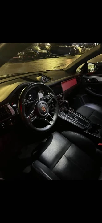 2019 Porsche Macan - Image 2 of 4