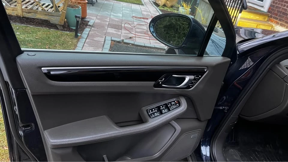 2019 Porsche Macan S - Image 10 of 17
