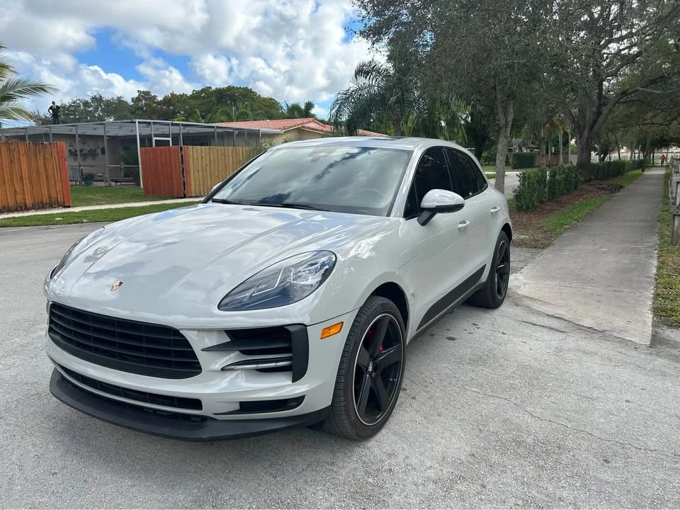 2019 Porsche Macan - Image 2 of 8