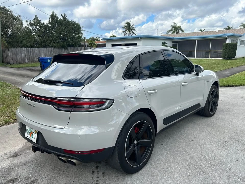 2019 Porsche Macan - Image 6 of 8