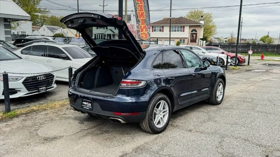 2019 Porsche Macan - Image 7 of 20