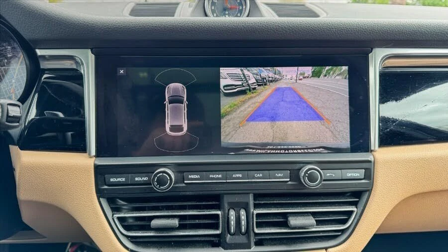 2019 Porsche Macan - Image 20 of 20
