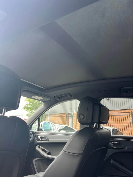 2019 Porsche Macan - Image 19 of 20