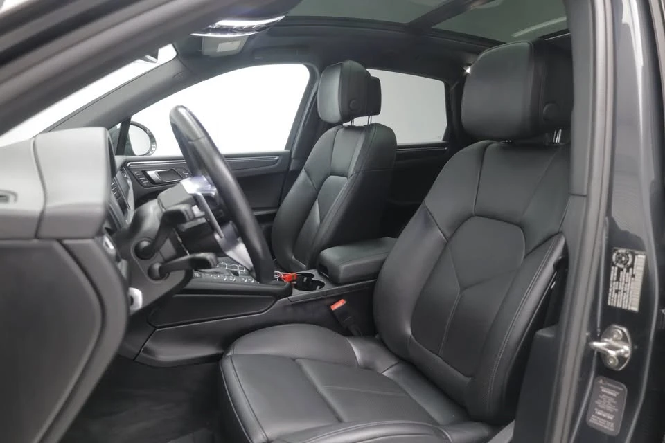2019 Porsche Macan - Image 6 of 14