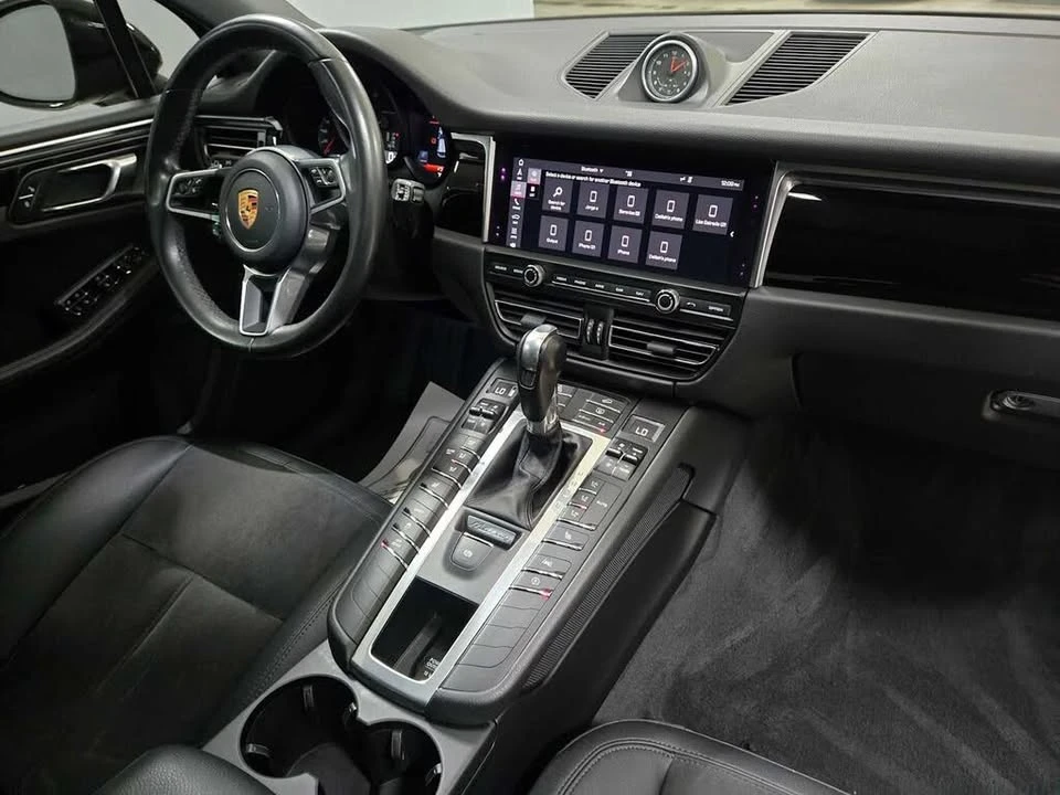 2019 Porsche Macan - Image 10 of 19