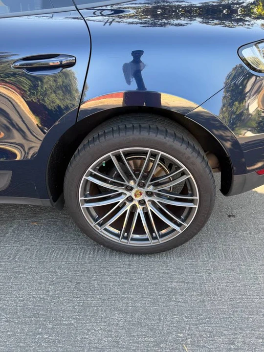 2019 Porsche Macan - Image 3 of 24