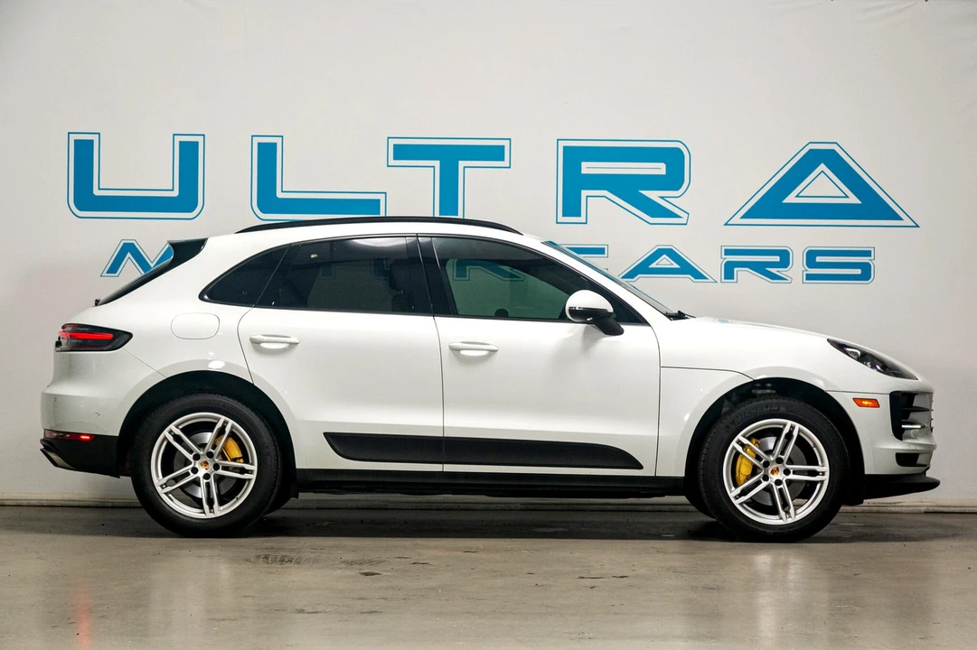 2019 Porsche Macan - Image 9 of 21