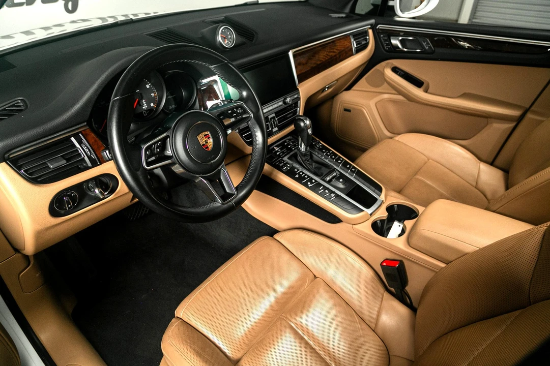 2019 Porsche Macan - Image 6 of 21