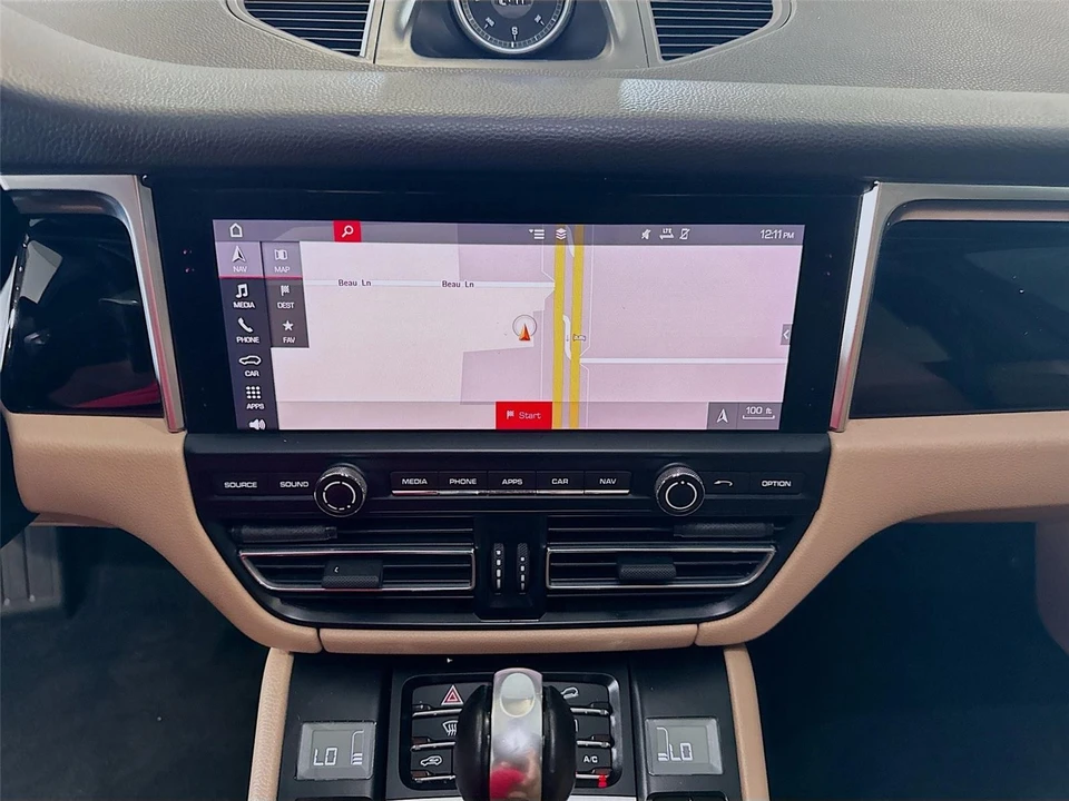 2019 Porsche Macan - Image 10 of 21