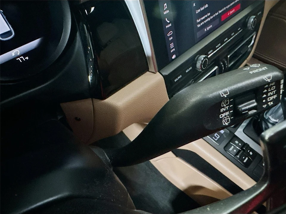 2019 Porsche Macan - Image 6 of 21