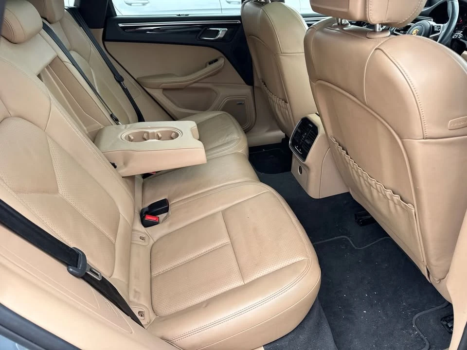 2019 Porsche Macan - Image 11 of 20