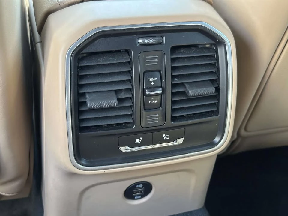 2019 Porsche Macan - Image 12 of 12