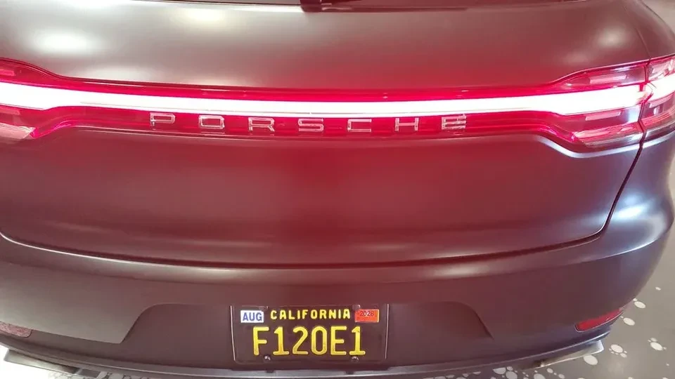 2019 Porsche Macan - Image 14 of 19