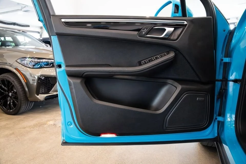 2019 Porsche Macan - Image 17 of 20