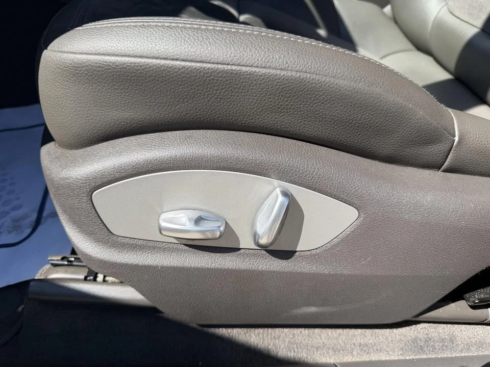 2019 Porsche Macan - Image 10 of 19