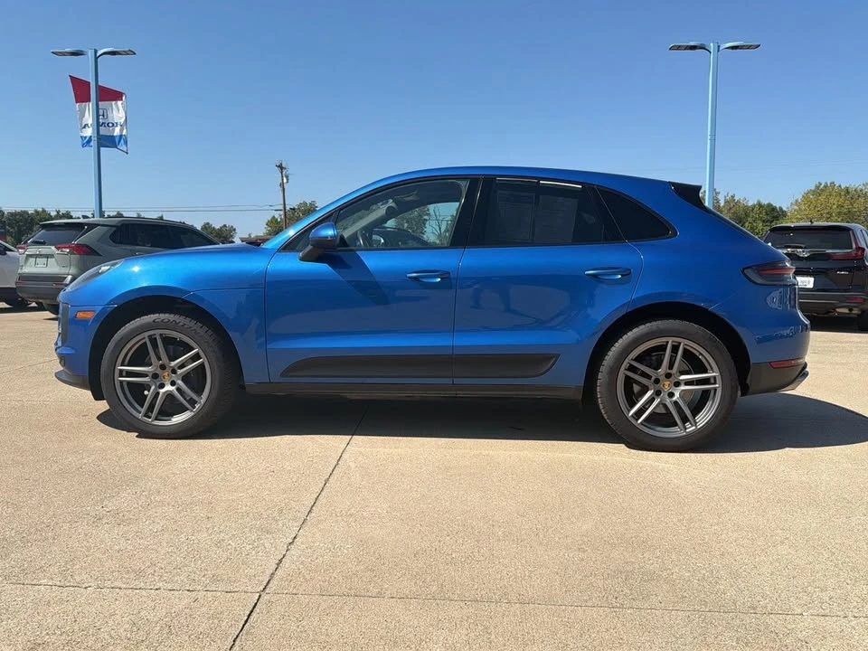 2019 Porsche Macan - Image 2 of 19