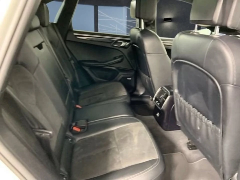2019 Porsche Macan - Image 14 of 20