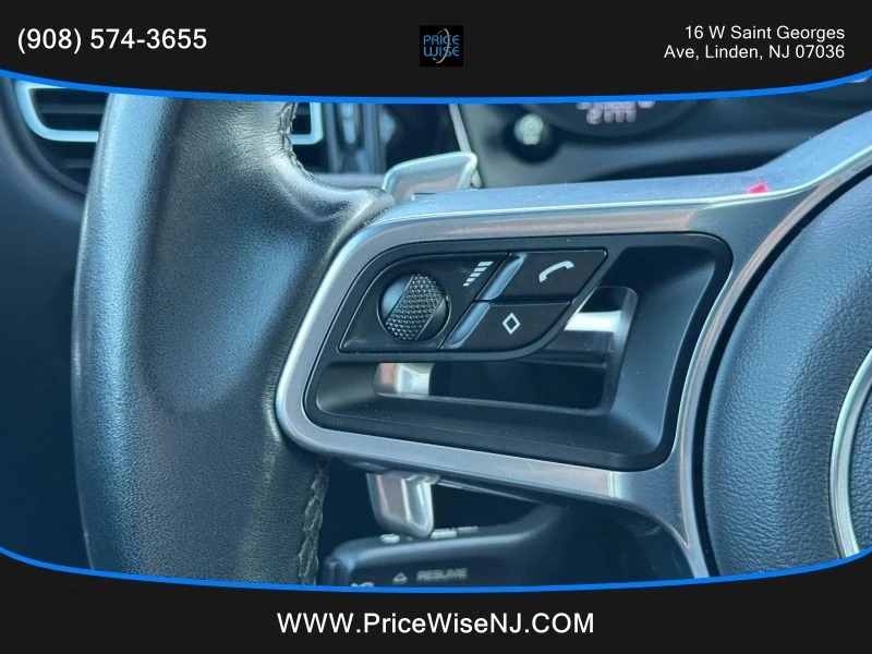 2019 Porsche Macan - Image 12 of 12