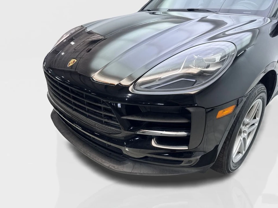 2019 Porsche Macan - Image 16 of 31