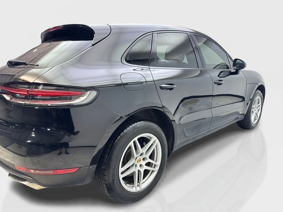 2019 Porsche Macan - Image 13 of 31