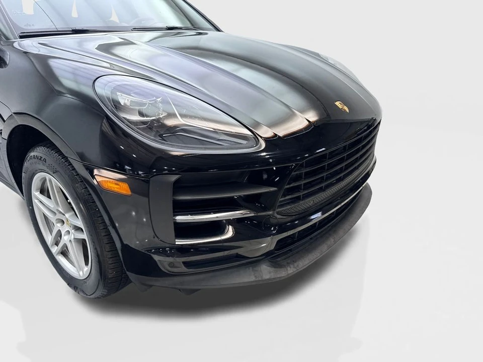 2019 Porsche Macan - Image 17 of 31