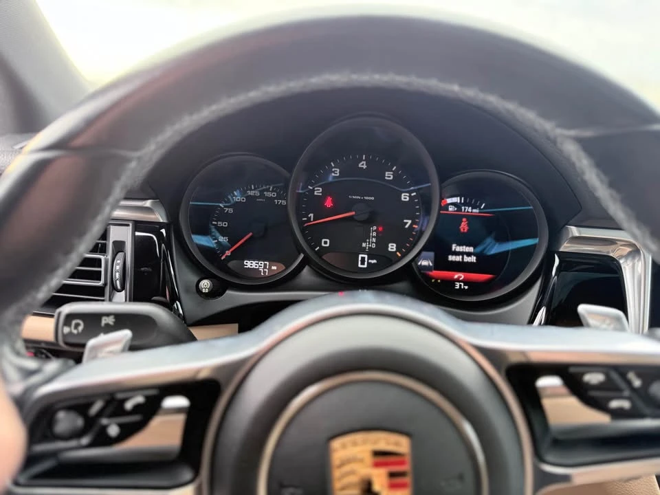 2019 Porsche Macan GTS - Image 15 of 15