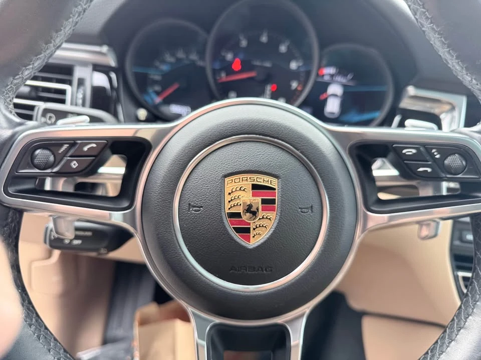 2019 Porsche Macan GTS - Image 14 of 15