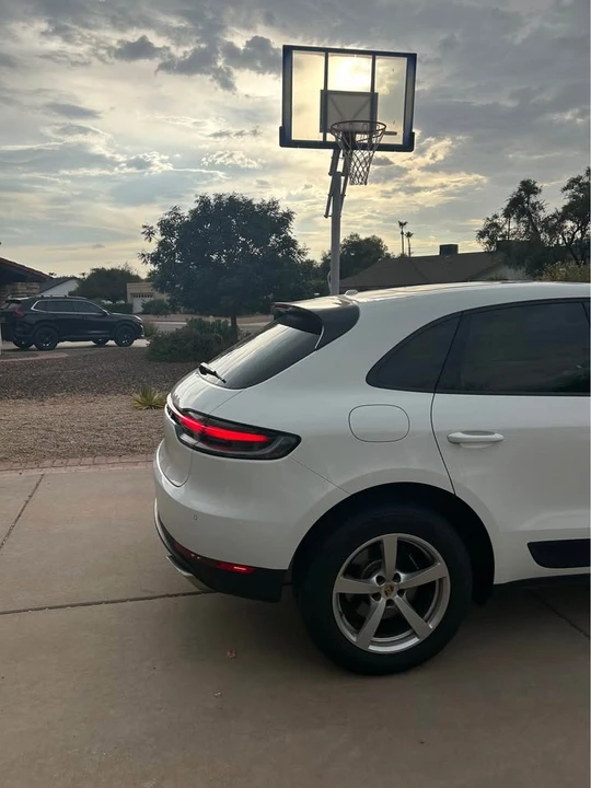 2019 Porsche Macan - Image 5 of 13