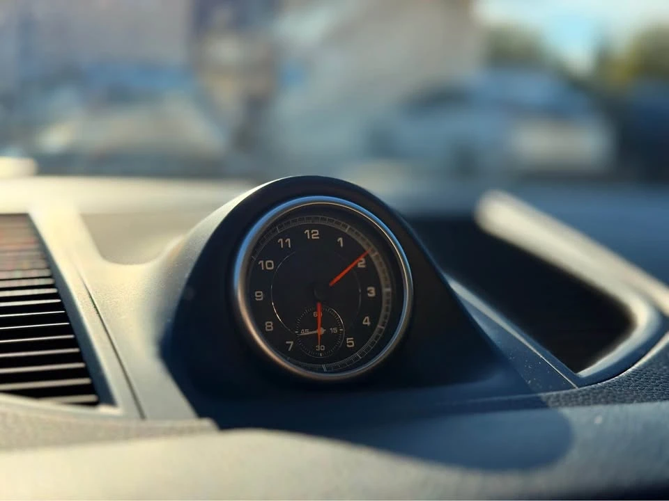 2019 Porsche Macan - Image 18 of 20