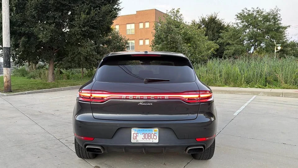 2019 Porsche Macan - Image 4 of 9