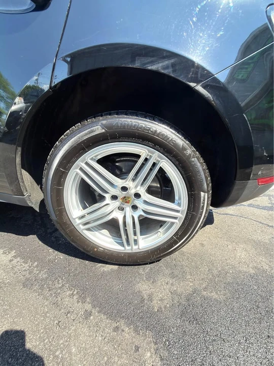 2019 Porsche Macan - Image 8 of 19