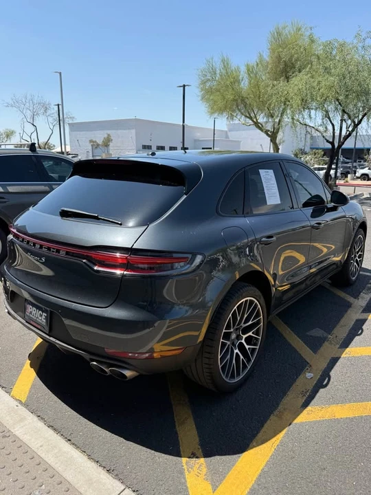 2019 Porsche Macan - Image 12 of 15