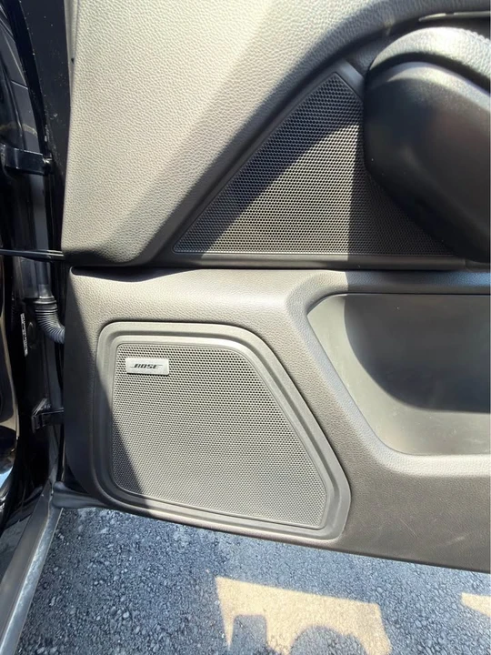 2019 Porsche Macan - Image 11 of 19