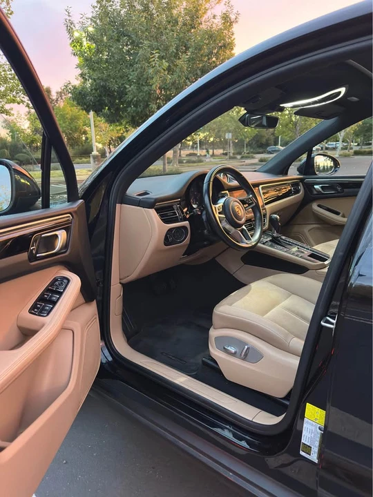 2019 Porsche Macan - Image 7 of 13