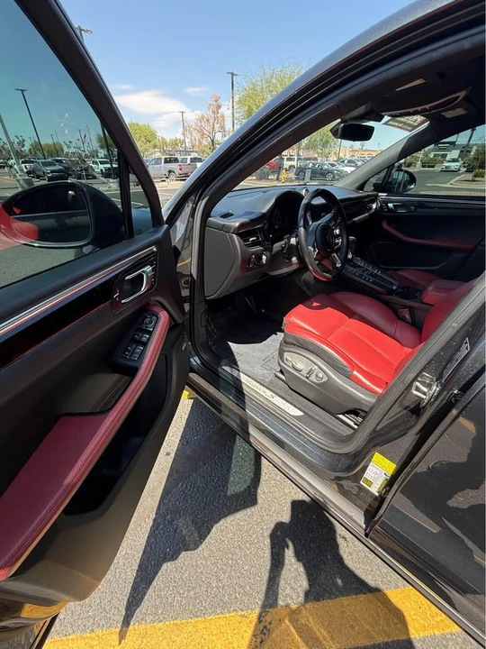 2019 Porsche Macan - Image 4 of 15