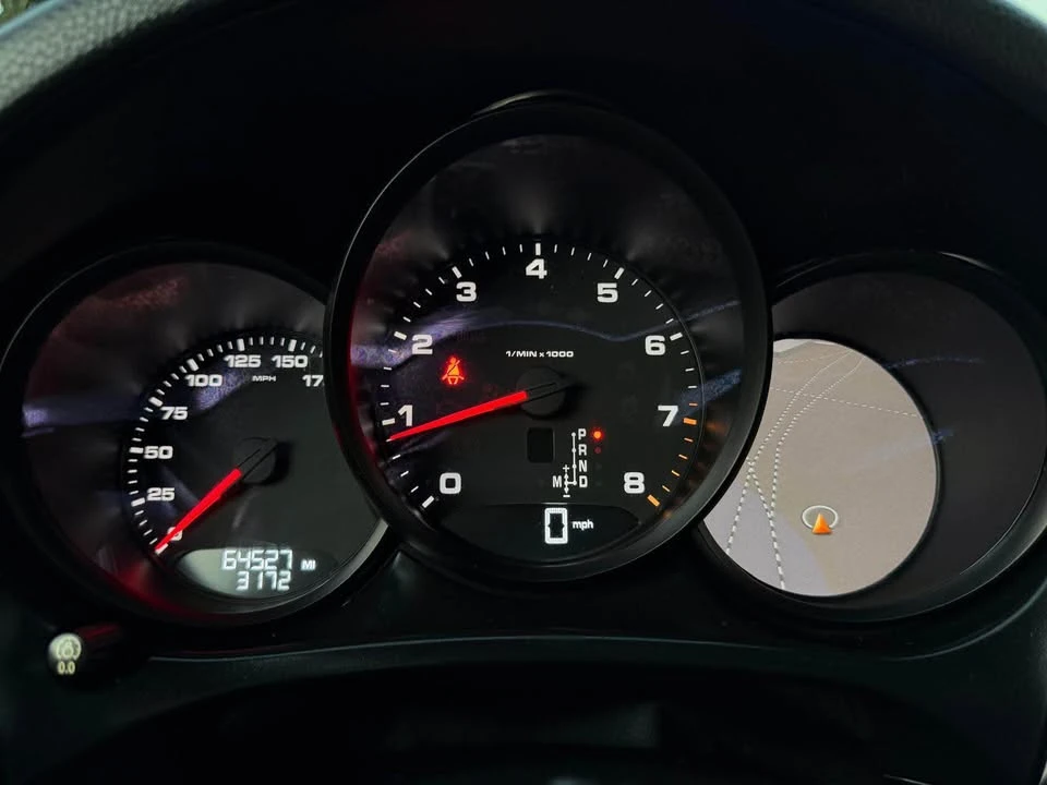 2019 Porsche Macan - Image 7 of 9