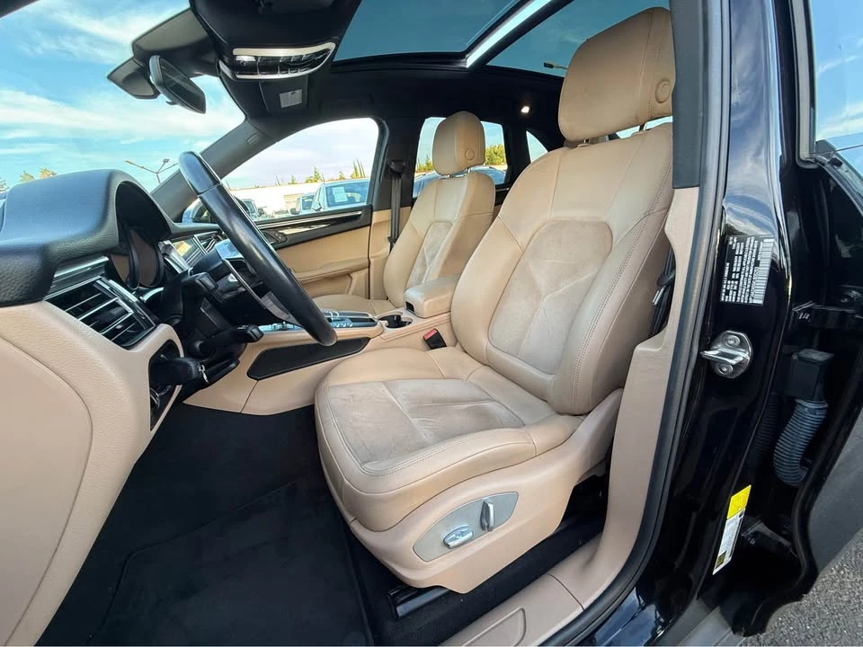 2019 Porsche Macan - Image 10 of 20
