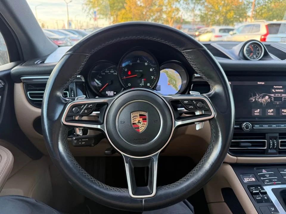 2019 Porsche Macan - Image 12 of 20
