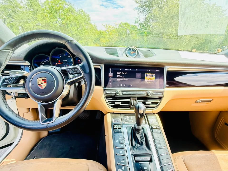 2019 Porsche Macan - Image 2 of 5