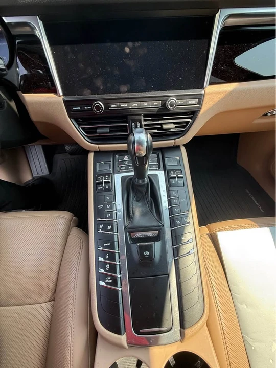 2019 Porsche Macan - Image 7 of 7
